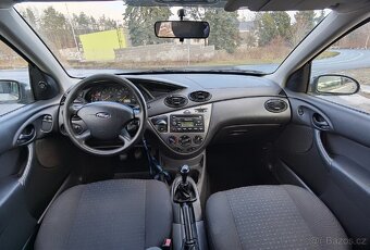 Ford focus 1.6 - 10
