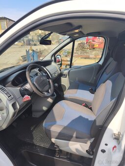 Renault Trafic 2.0 dCi - 9 míst - 10