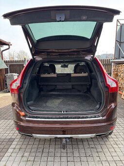 Volvo XC60 D4 2.4D AWD - 10
