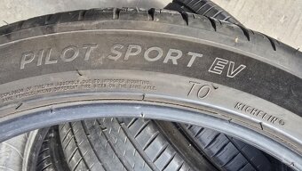 Letní pneu 255/40/20 Michelin - 10