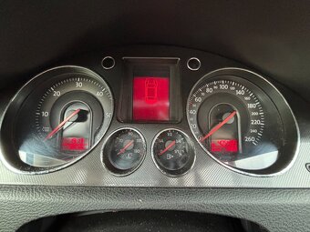 Volkswagen Passat B6; 2.0 TDI - 10