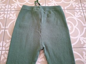 Set zelené legíny Zara + jahodový krémový svetr 104 - 10