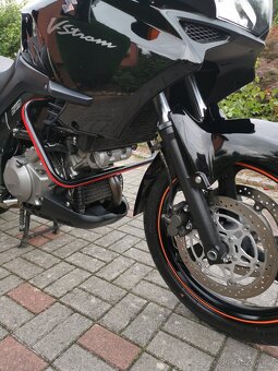 Suzuki DL1000 V-Strom K6 - 10
