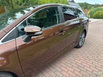 Toyota Avensis 2.0D D4D 105KW - 10