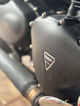 Triumph Speedmaster 900 – Clubstyle custom - 10