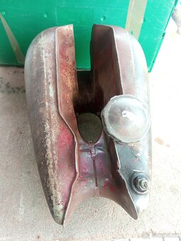 Jawa 250,350 pérak typ Zbrojovka nádrž - 10