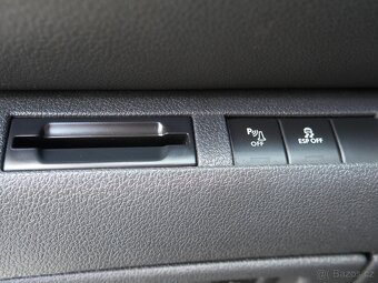 Peugeot 5008 2.0 HDi , 120 kW nafta, 2011 - 10