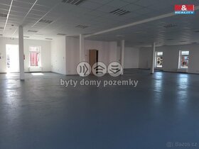Pronájem  SKLADY ,obchodních prostor v Bohumíně, 280 m² - 10