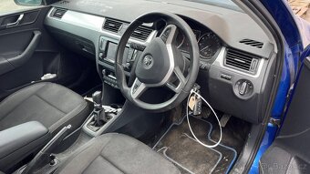 338.Škoda Rapid 1.2TSI CJZD Na náhradní díly - 10
