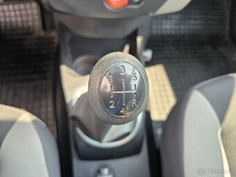 Clio 1,2i 48KW 2010 ČR 87tkm, klima, rádio, SERVO, STK, - 10
