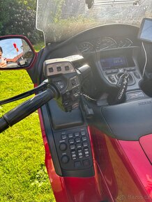 Honda GOLDWING - 10