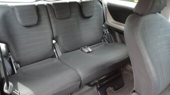 Toyota Yaris 1.3i 64kw rok 2006 STK 11/2025 Euro4 - 10