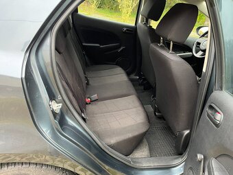 MAZDA 2 1.4i - 10