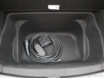 Tesla Model Y Long Range, Dual Motor, rv.2022 - 10