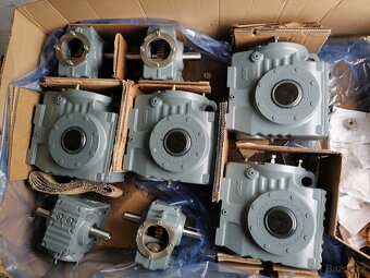 SEW Eurodrive Úhlová převodovka - 10