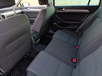 VW PASSAT B8 2.0 TDI - 10