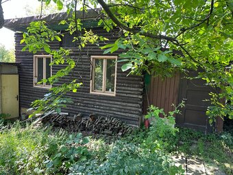 Zahrádka se skleníkem a chatkou - Slezská Ostrava - 926 m2 - 10