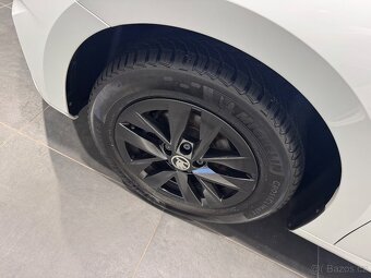 Škoda Fabia 4 1.0 TSI AMBITION 70kw 12/2021 76.591km - 10