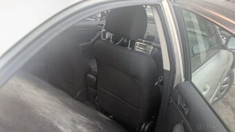 Toyota Avensis 1.8 , 2008r.v, benzínové motor, malý nájezd - 10