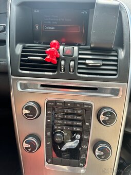 Volvo XC60 - 10