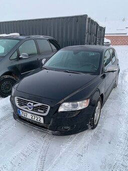 Volvo V50 D3 R-Design - 10
