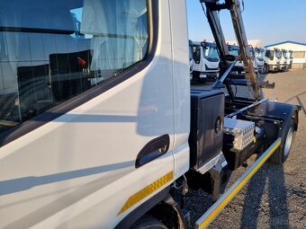 NOVÉ FUSO CANTER + NOSIČ KONTEJNERU 5T - 10