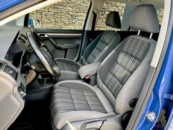 Volkswagen Touran 1.6 TDi Cross, výhřev, Bi-xenony, senzory - 10