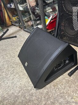 EV,RCF aktiv. reproboxy a Allen Heath dig. mixy atd - 10