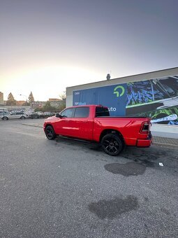 DODGE RAM 1500 V8 SPORT 4x4 2022 DPH - 10