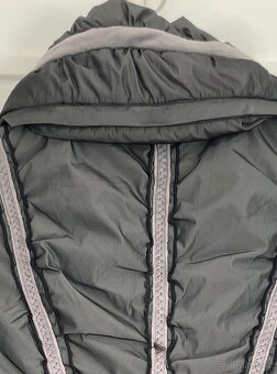 Luxusní kabát, 36 - 10