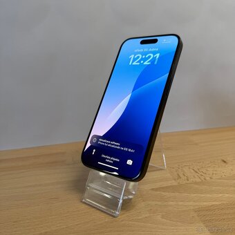 iPhone 15 Pro 128GB, černý, eSIM (12 měsíců záruka) - 10