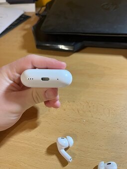 Apple airpods pro gen2 - 10
