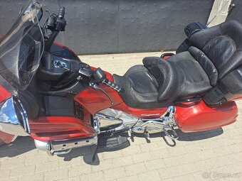 Honda Goldwing GL1800 rok 2008 - 10