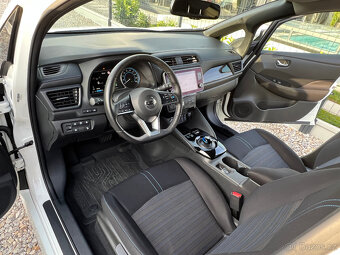 Nissan Leaf N-Connecta 40KWH V ZÁRUKE 360 STUPŇOVÁ KAMERA - 10