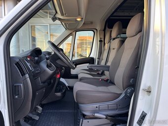 Peugeot Boxer 2019 2.2 103kw L3H2 / 6 míst / ČR - 10