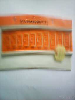 PRODÁM PERA A ŠABLONY ROTRING - 10