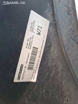 Přední nárazník bmw e90/e91 pro xenon světla+PDC - 10