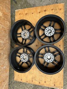 Alu Hyundai/Kia 15x6,5J et38 5x114,3 - 10