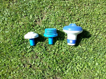 K bazénu 2 x čerpadlo, plovák, vstup a výstup pro čerpadlo - 10