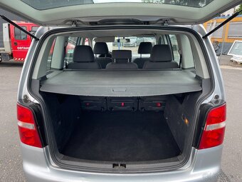 VOLKSWAGEN TOURAN 2.0 TDI 103 KW RV.2006 - 10