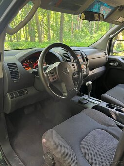 Nissan Navara D40 2.5 DCI - 10