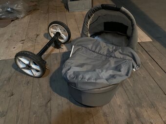 Kočárek Hartan - 10