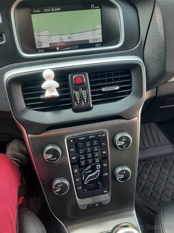 Volvo V40 D2 1.6.tdi 83 kw - 10