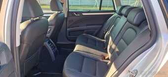 Škoda Superb 2.0 TDI Elegance - 10