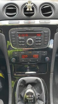 Ford S Max 2.0 TDCI 100 kW r.v.2011 - 10