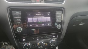 ŠKODA OCTAVIA KOMBI III RS - RV:2014 - 2.0 TDi - TOP STAV - 10