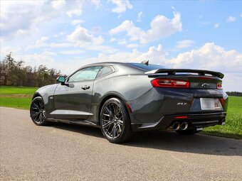 Chevrolet Camaro 6,2 ZL1 485kW Recaro Bose (2018) - 10
