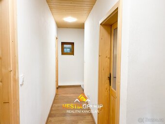 Prostorný rodinný dům 194m2 s nádherným výhledem na řeku Tře - 10