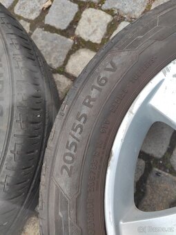 Prodám orig alu 16 škoda Octavia I 5x100 ET 42 letní pneu - 10