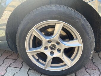 VW Passat 2.0 tdi kombi - 10